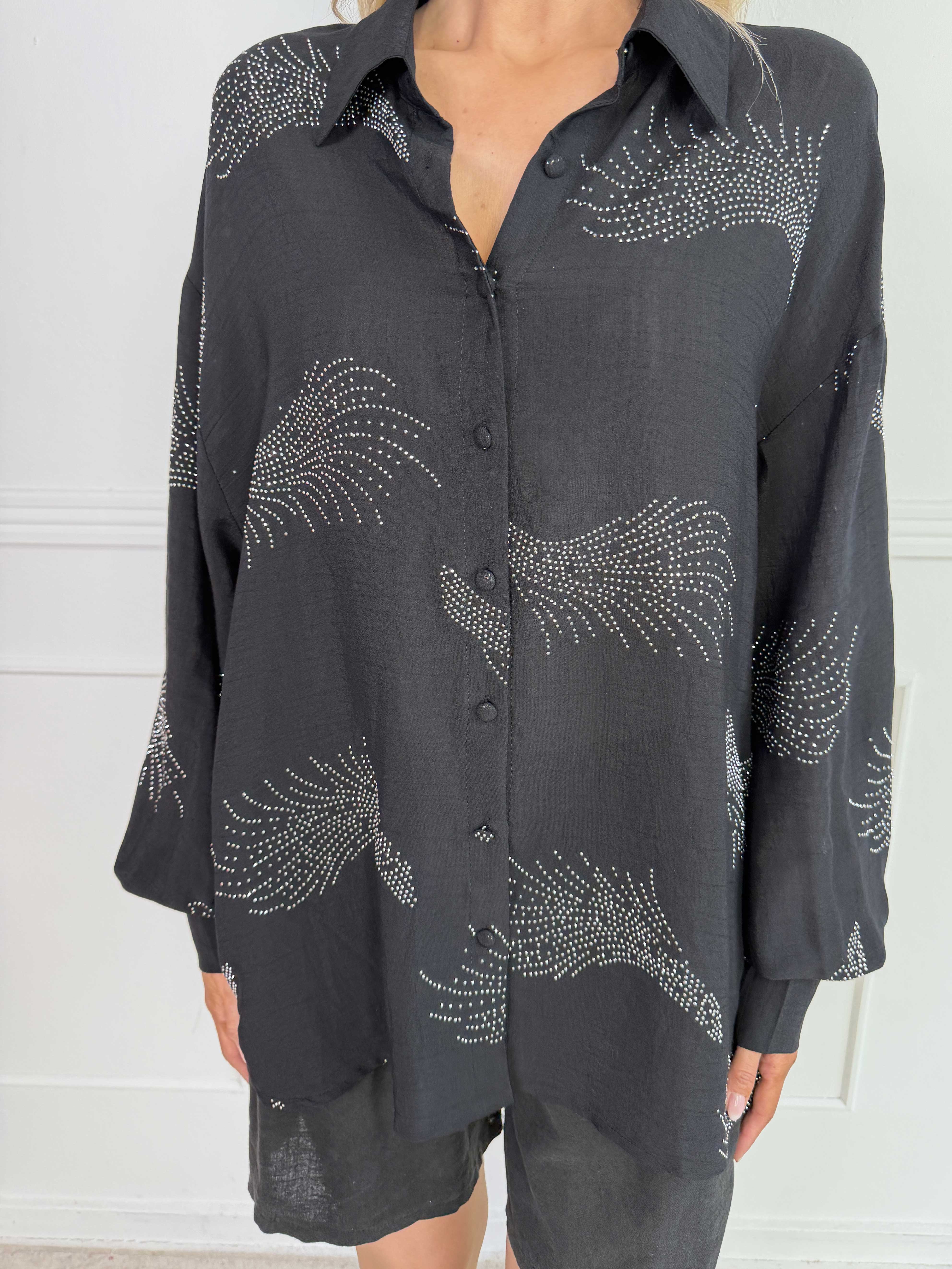 Heidy - Stilfuld skjorte med fine similisten og brede manchetter